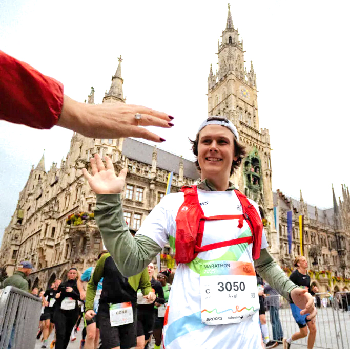 008-Muenchen-Marathon-25-KL-PicDrop-sRGB-683x1024